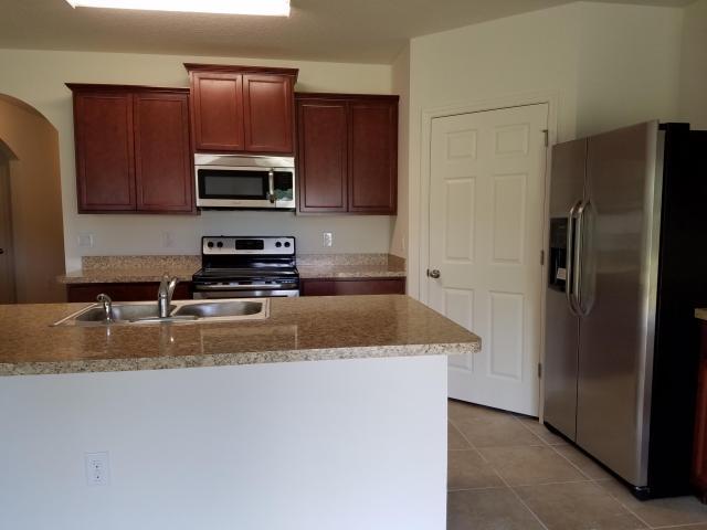 PORT ST LUCIE SECTION 12 - Residential Lease