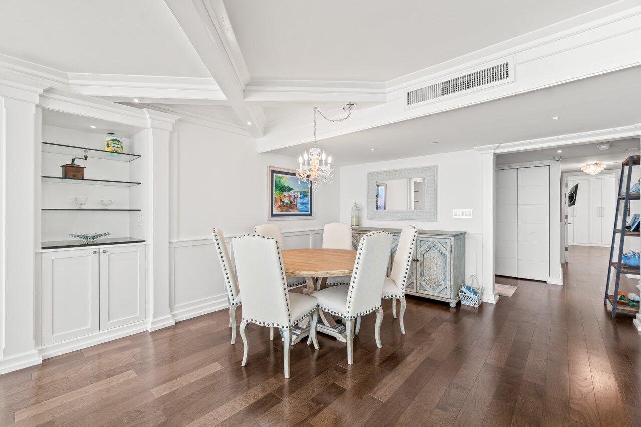 View photos, virtual tours, details... 250 S Ocean Boulevard 2h