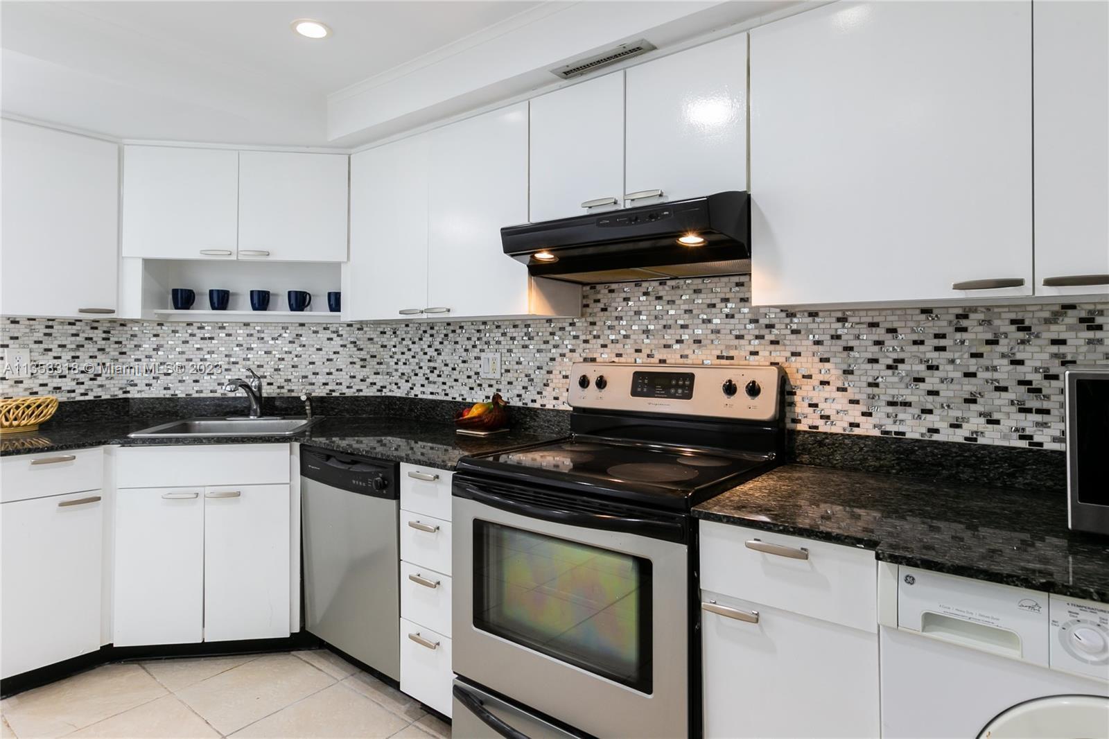 LANDS OF THE PRESIDENT CO - Residential Lease