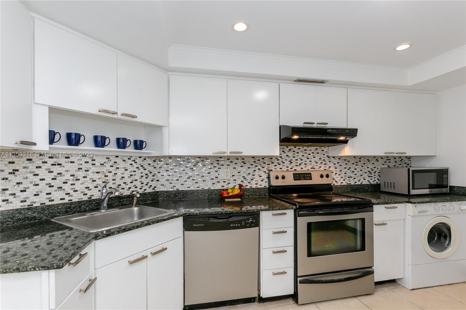 LANDS OF THE PRESIDENT CO - Residential Lease