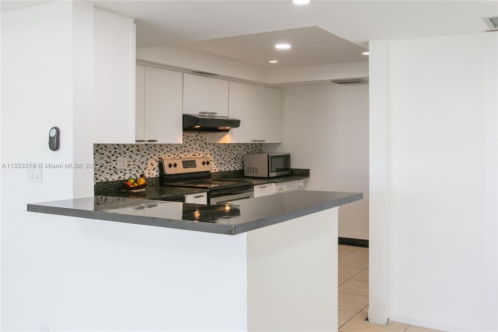 LANDS OF THE PRESIDENT CO - Residential Lease