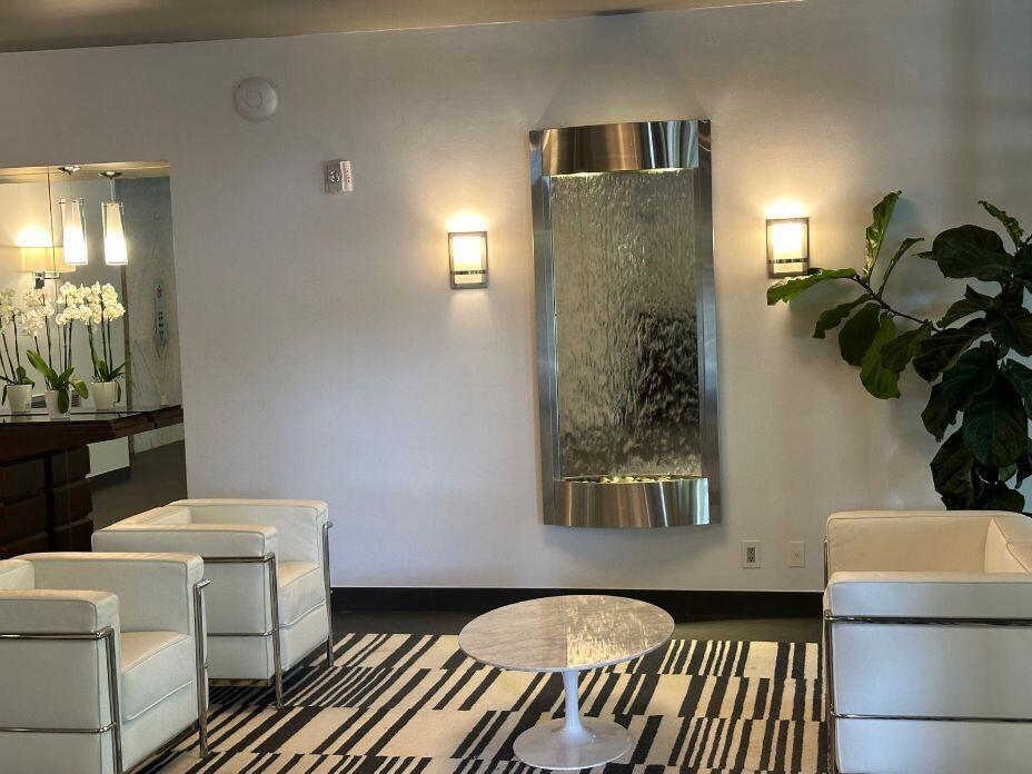 LANDS OF THE PRESIDENT CO - Residential Lease