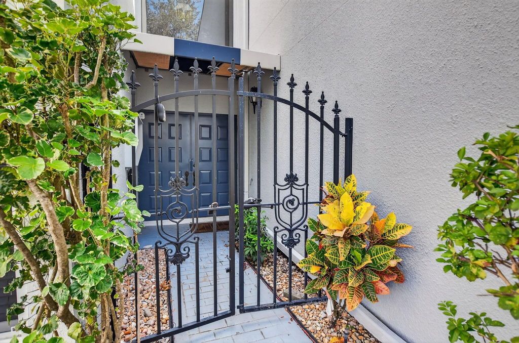 Photo of 6101 Old Court Road #140, Boca Raton, FL 33433 (MLS # R11114492)