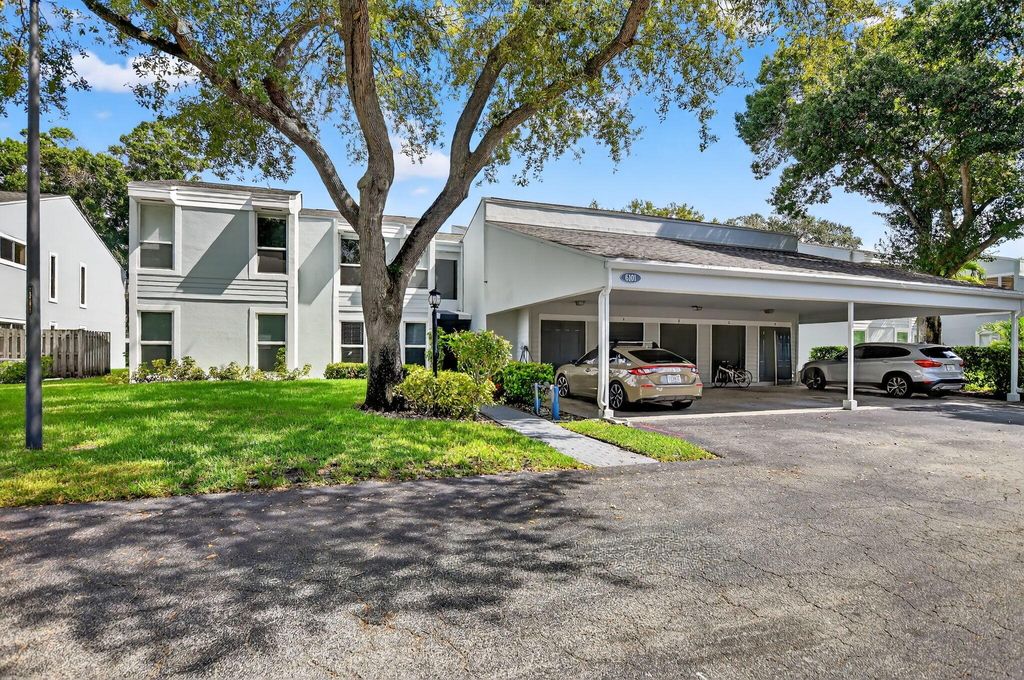 Photo of 6101 Old Court Road #140, Boca Raton, FL 33433 (MLS # R11114492)