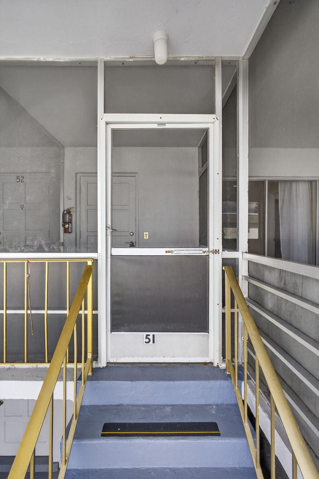 STRATFORD CONDO - Residential