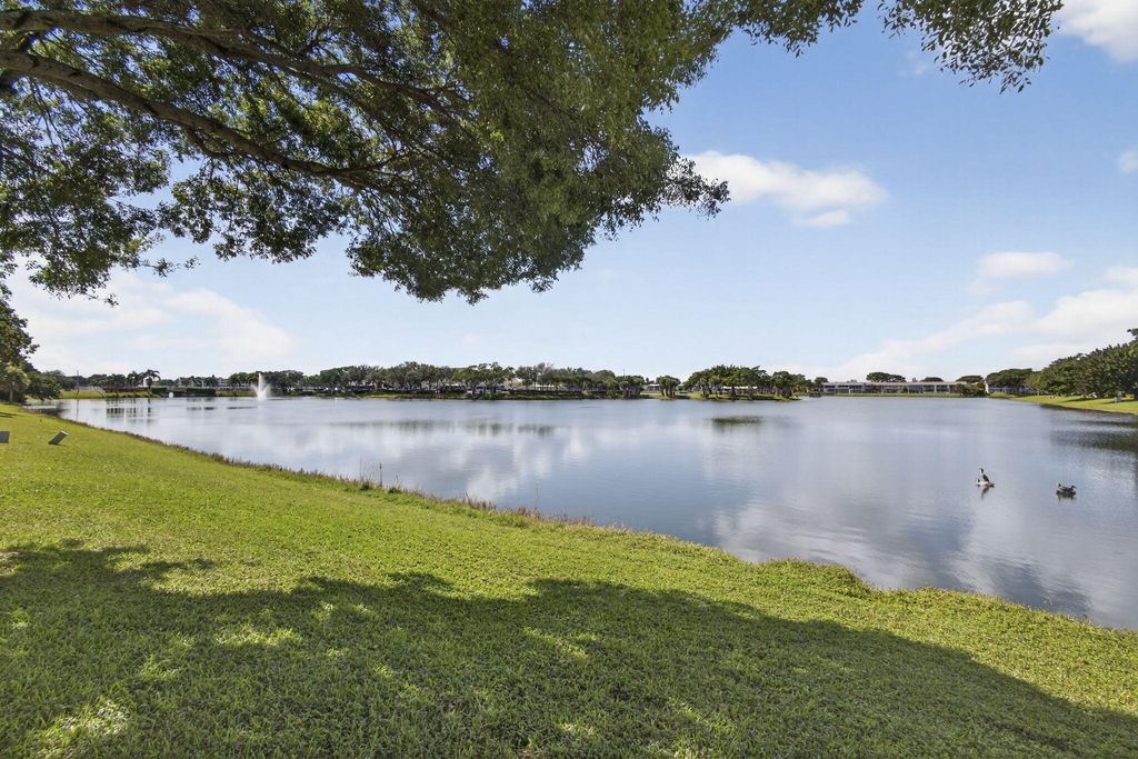 Photo of 51 Stratford D, West Palm Beach, FL 33417 (MLS # B26020468)
