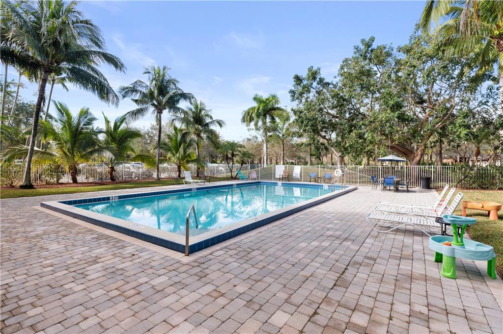 Parkview Gardens at Royal - Residential