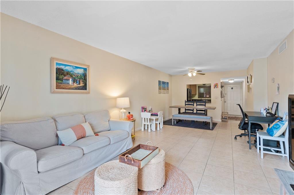 Parkview Gardens at Royal - Residential
