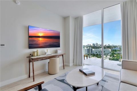 Condominium in Fort Lauderdale FL 525 Ft Lauderdlae Bch Blvd Blvd 6.jpg