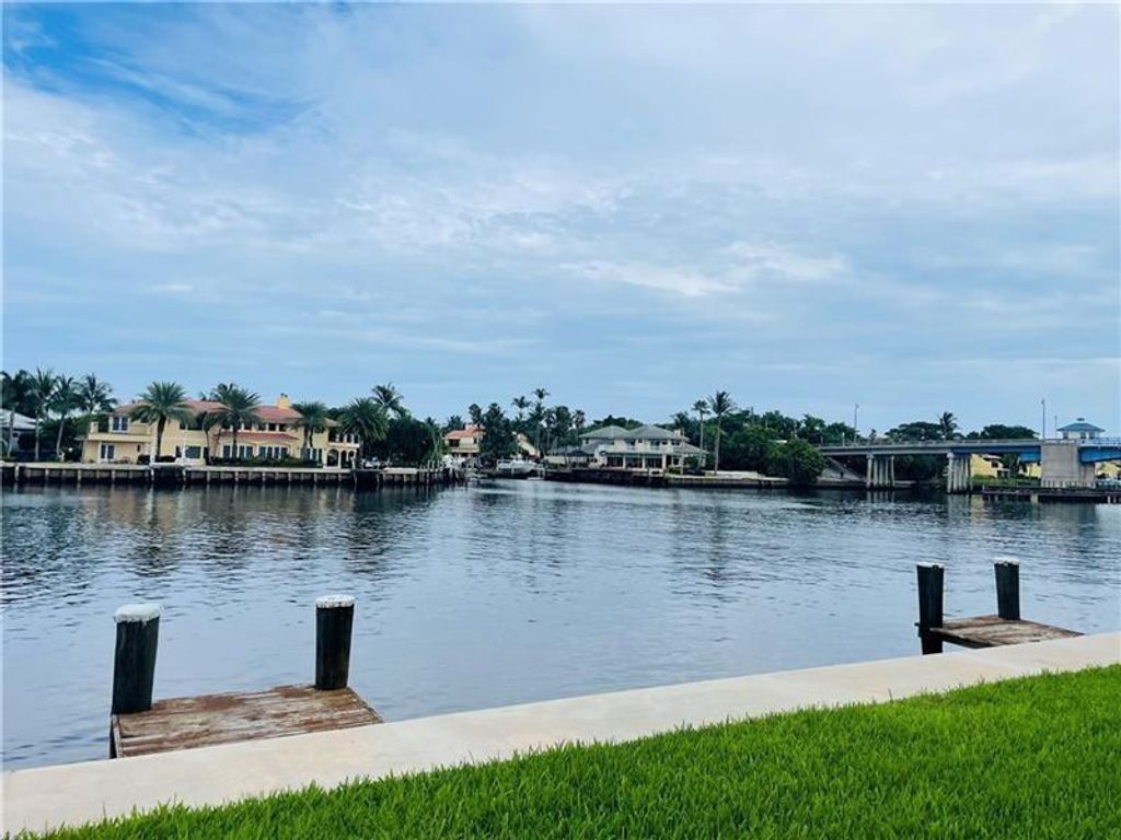 Photo of 624 Snug Harbor Drive #B 7, Boynton Beach, FL 33435 (MLS # F10456033)