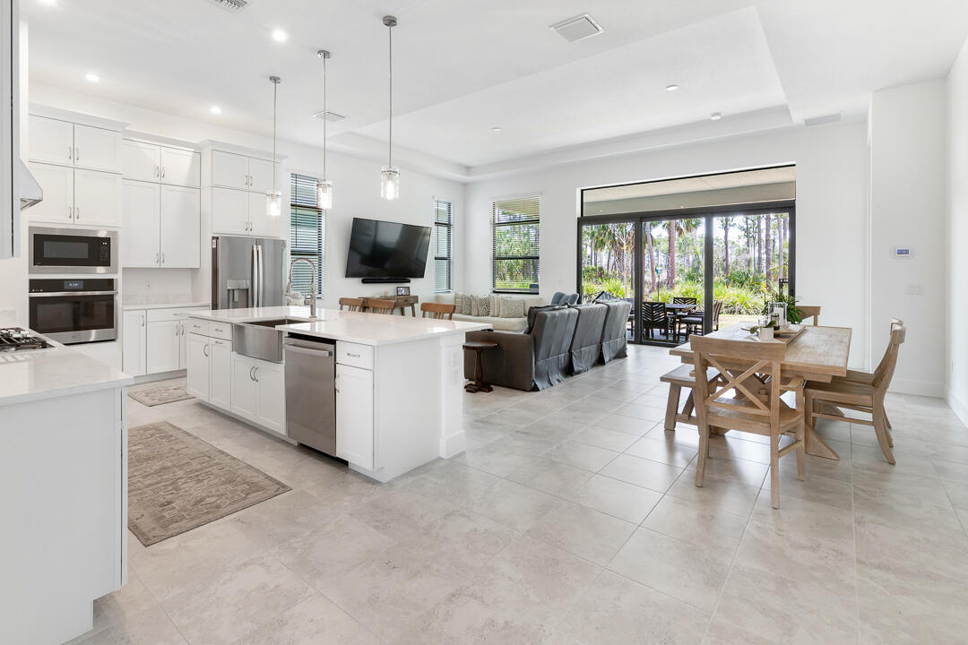 COVE ROYALE PUD PHASE 1 - Residential