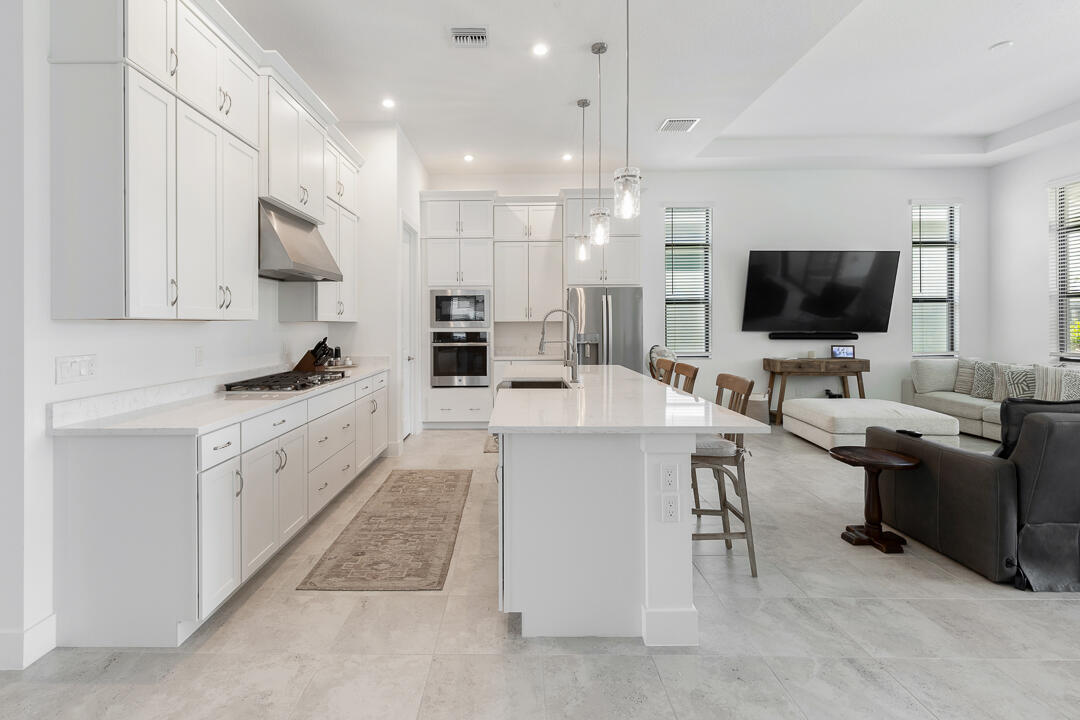 COVE ROYALE PUD PHASE 1 - Residential