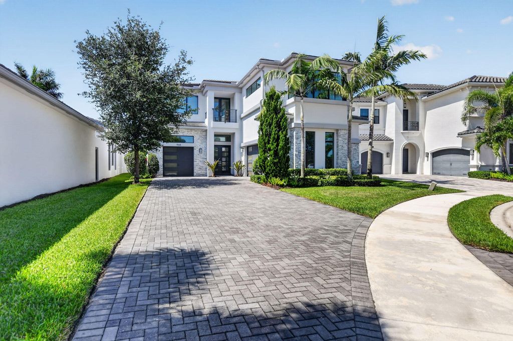 Photo of 9168 Benedetta Place, Boca Raton, FL 33496 (MLS # B26040803)