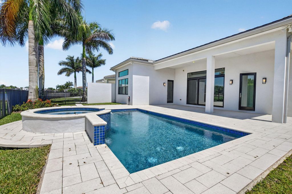 Photo of 9168 Benedetta Place, Boca Raton, FL 33496 (MLS # B26040803)
