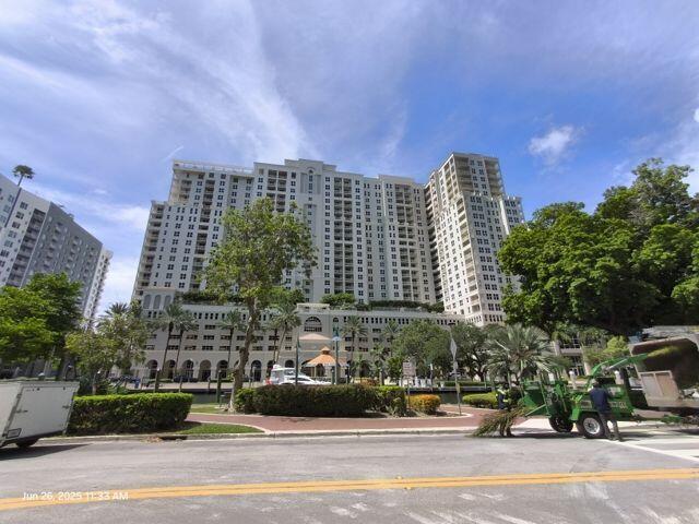 511 SE 5th Avenue 607