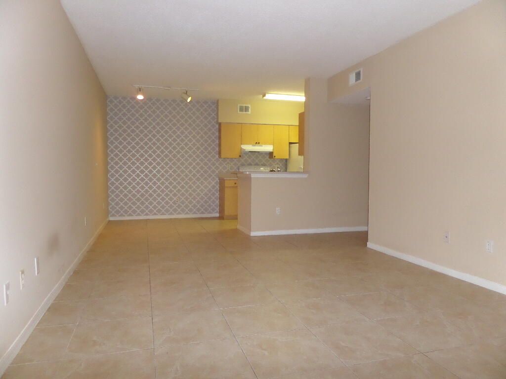 Photo of 10318 Fox Trail Road #409, West Palm Beach, FL 33411 (MLS # R11165215)