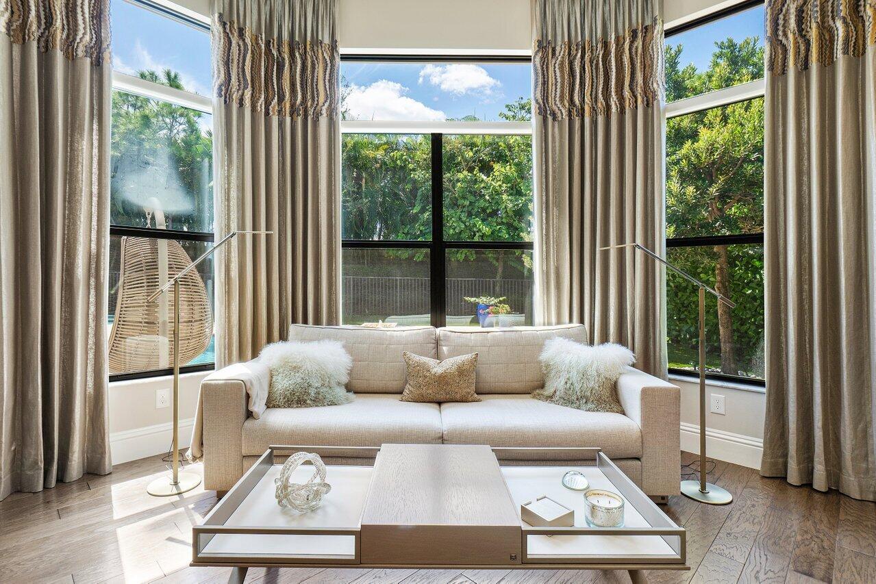 Seven Bridges - Residential