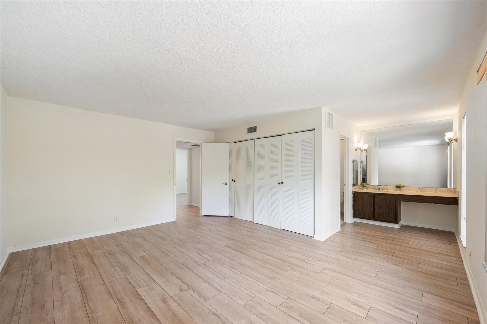 Nova Townhouses - Residential