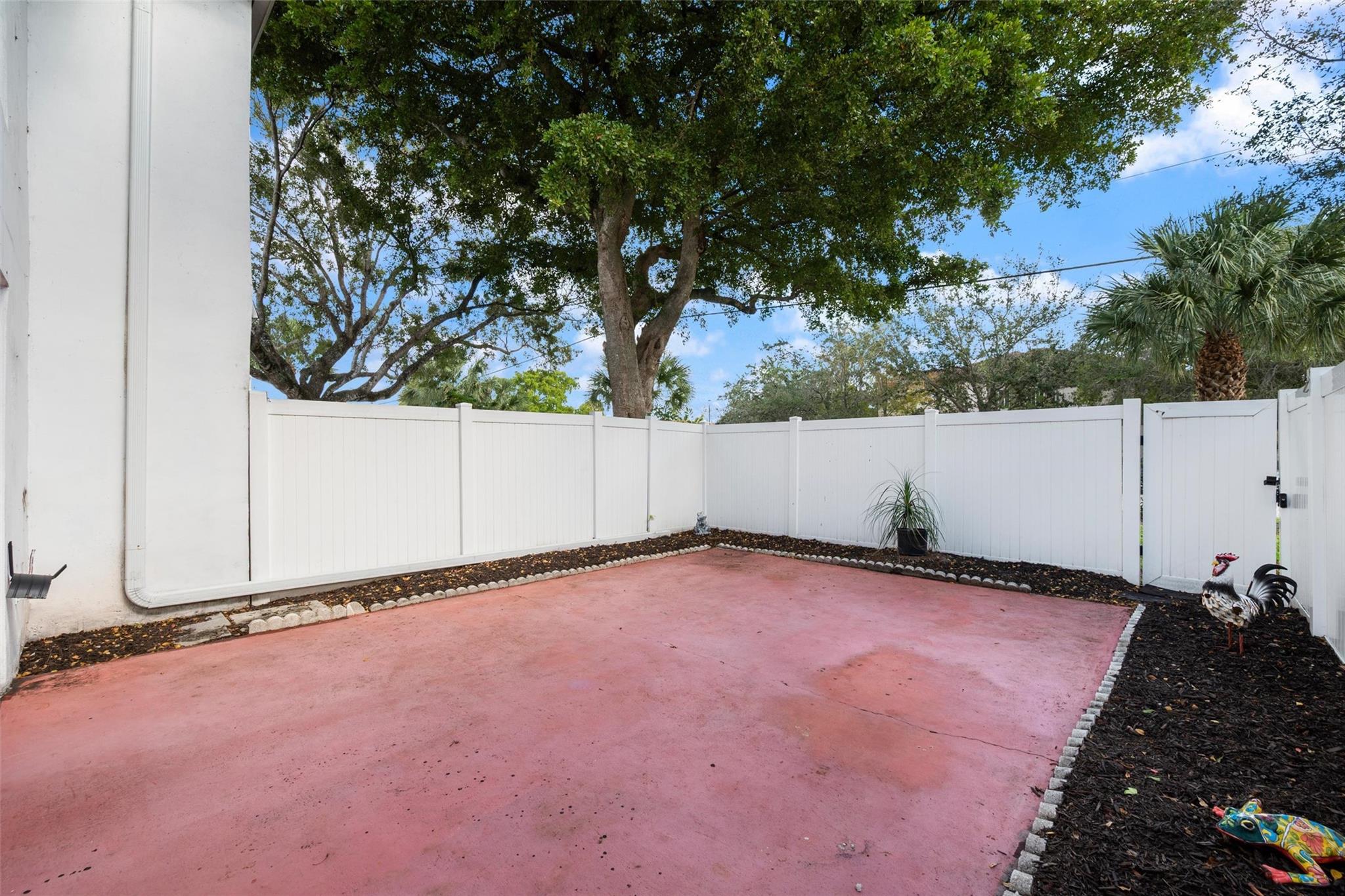 Nova Townhouses - Residential