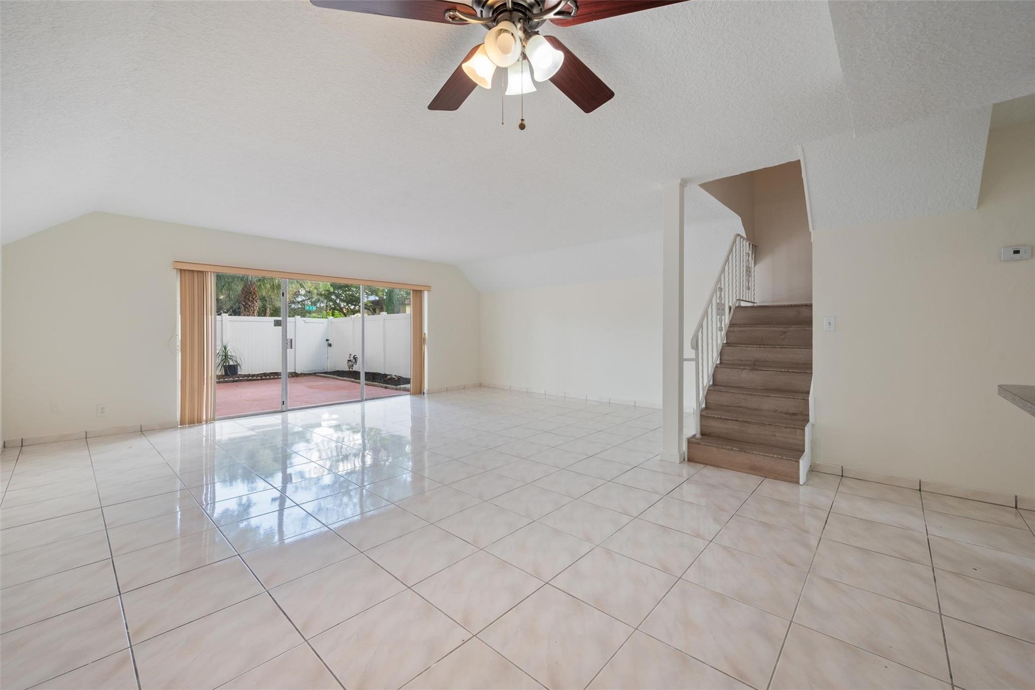 Nova Townhouses - Residential