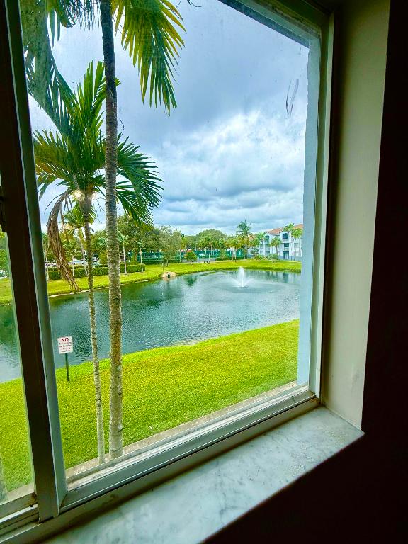 ROYAL GRAND CONDO - Residential