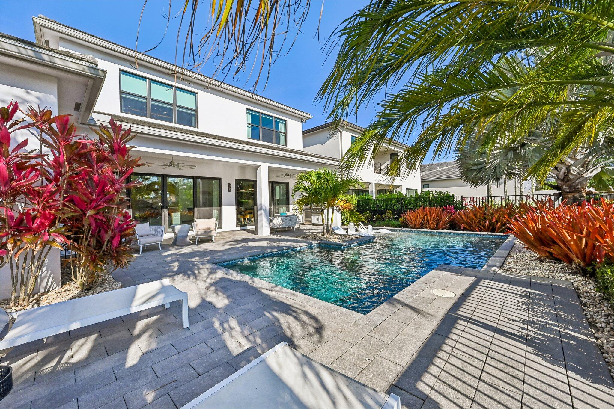 LOTUS - Residential