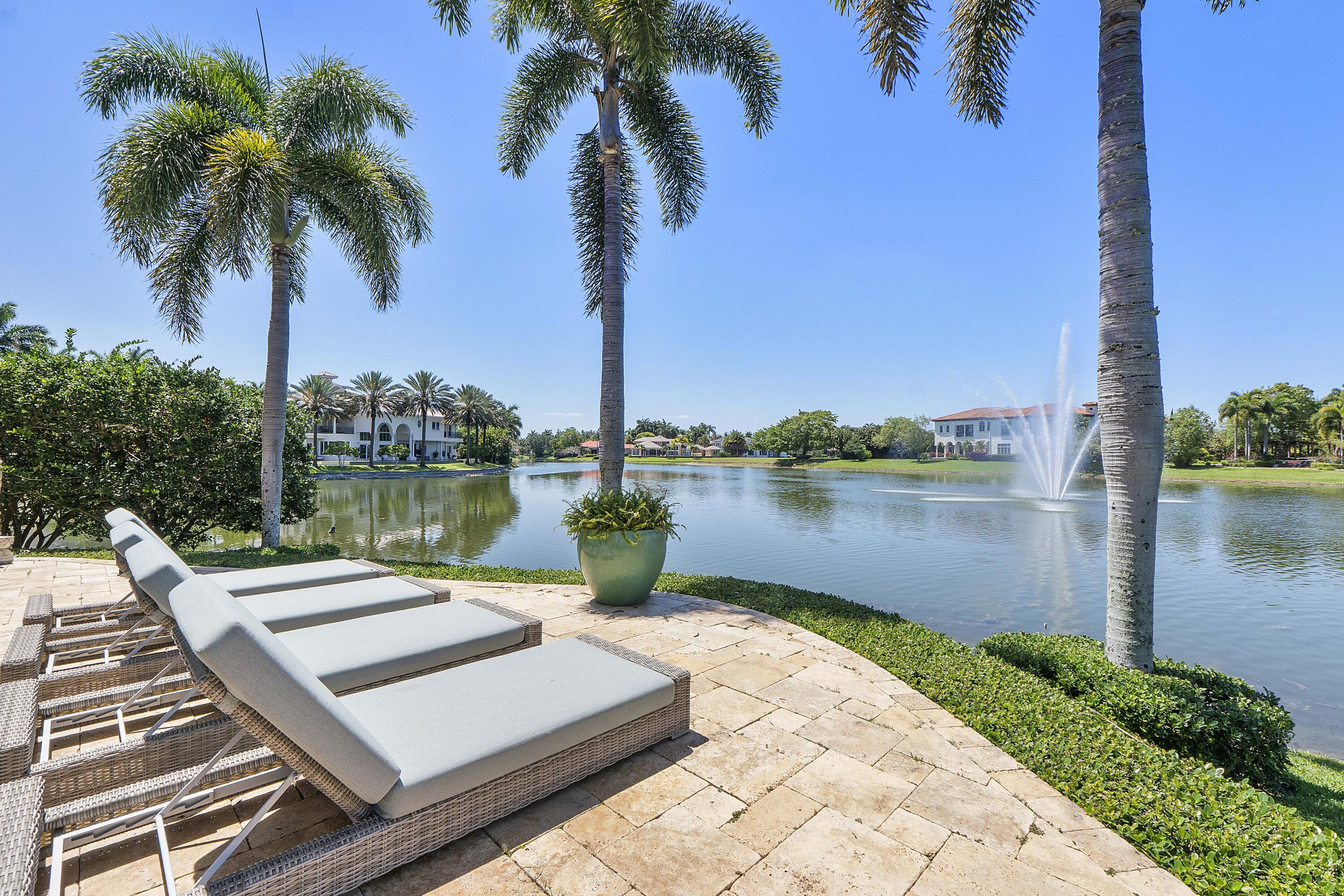 ENCLAVE - Residential