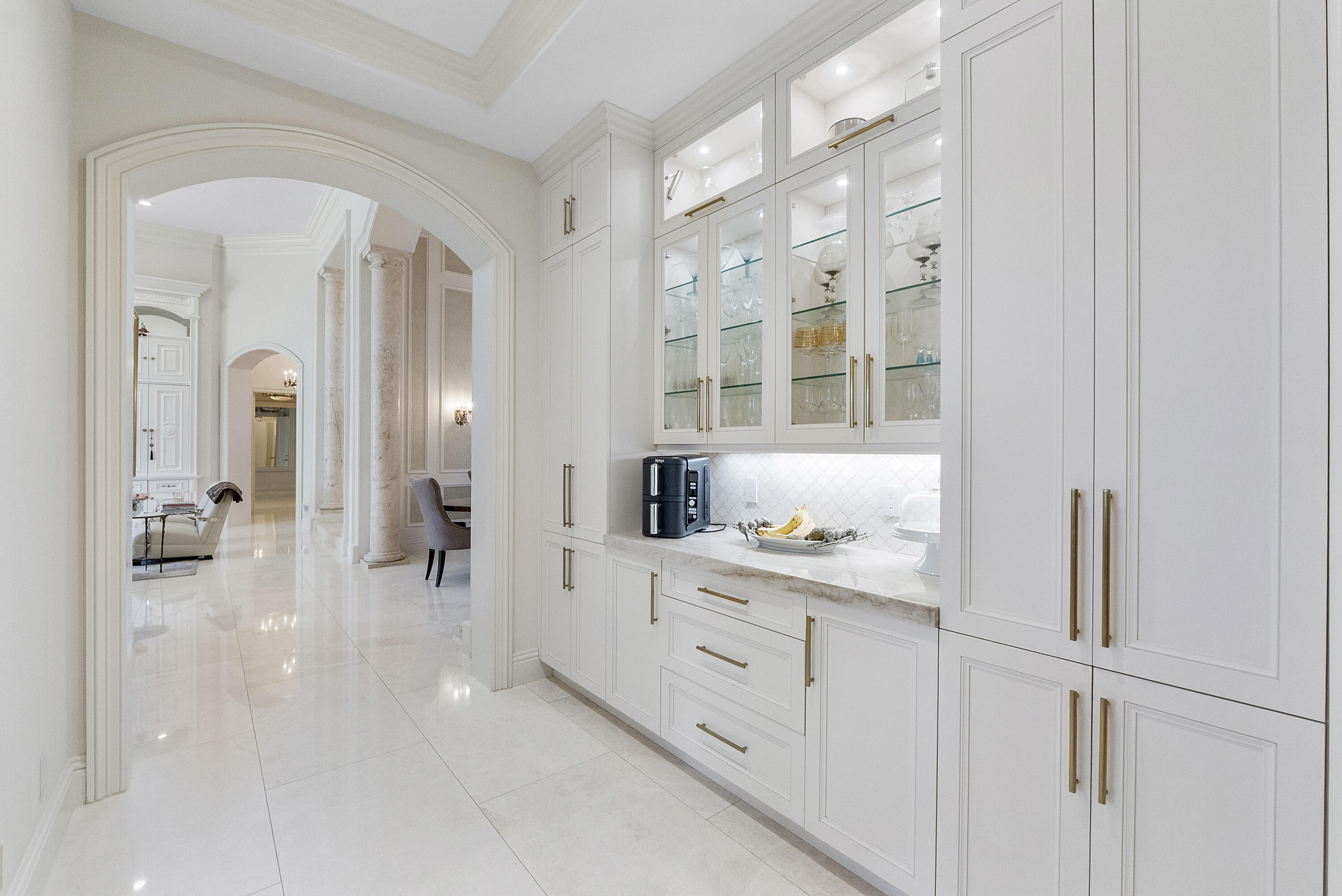 ENCLAVE - Residential