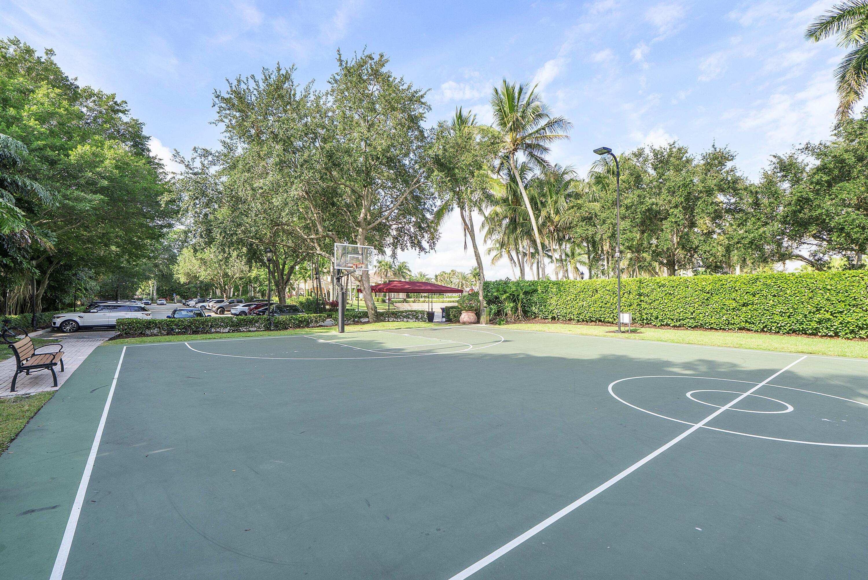 ENCLAVE - Residential