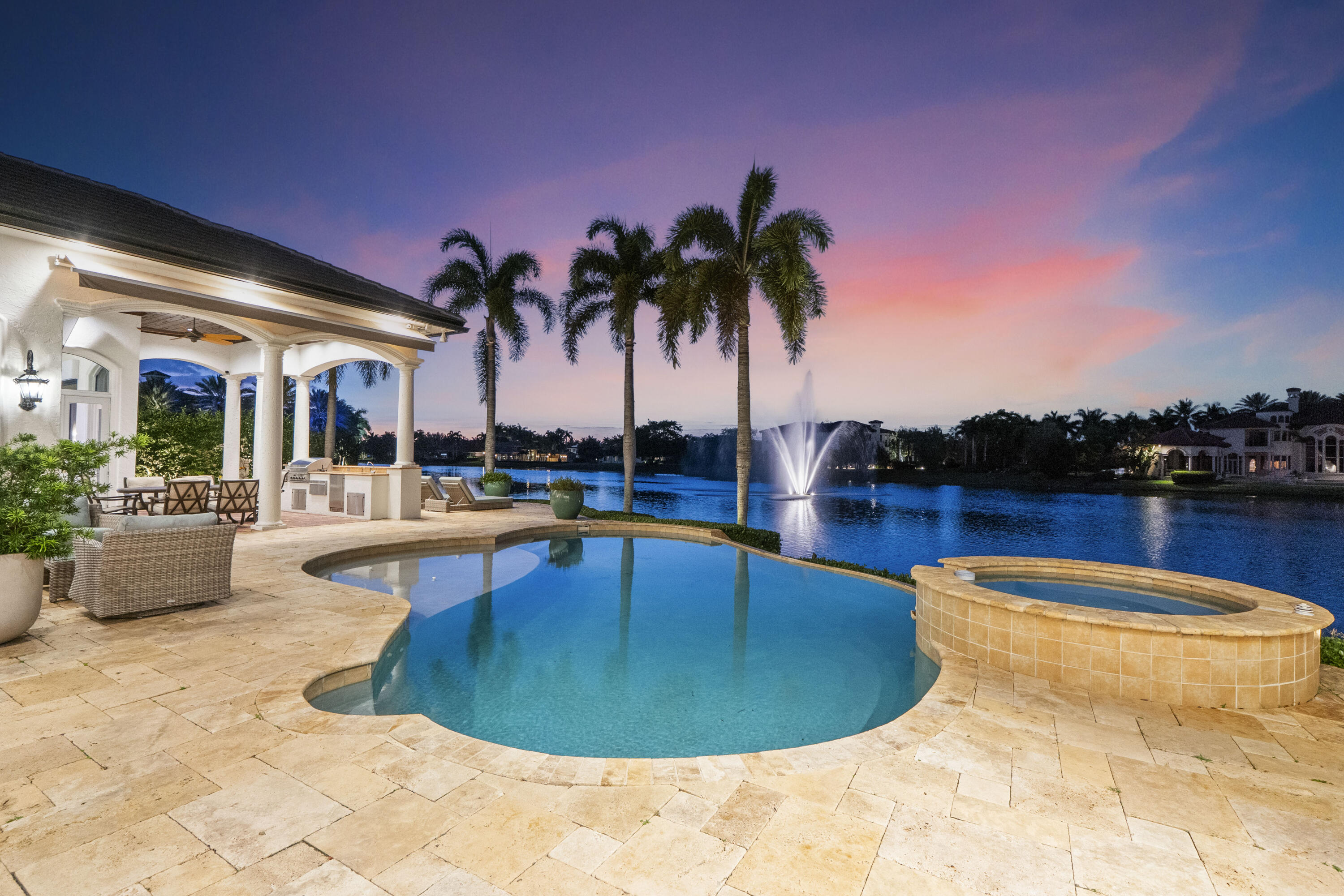 ENCLAVE - Residential