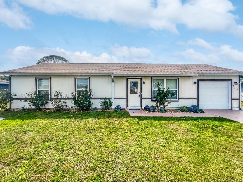 Photo of 838 SW Curtis Street, Port Saint Lucie, FL 34983 (MLS # R10969689)