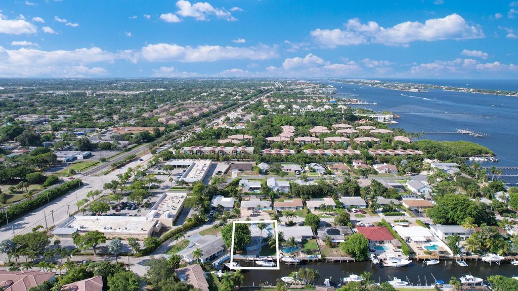 Photo of 634 Ocean Inlet Drive, Boynton Beach, FL 33435 (MLS # R11168888)