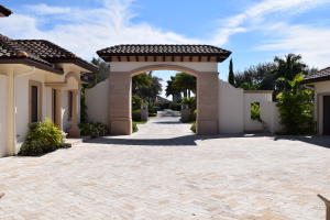 PALM BEACH POINT - Residential