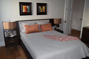 PALM BEACH POINT - Residential