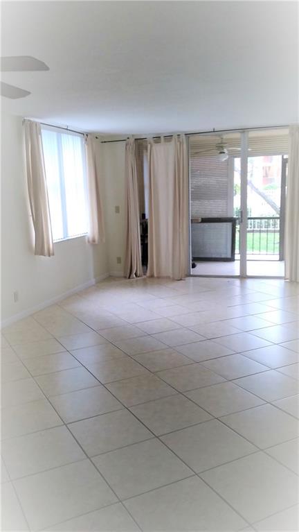 Island Club - Residential