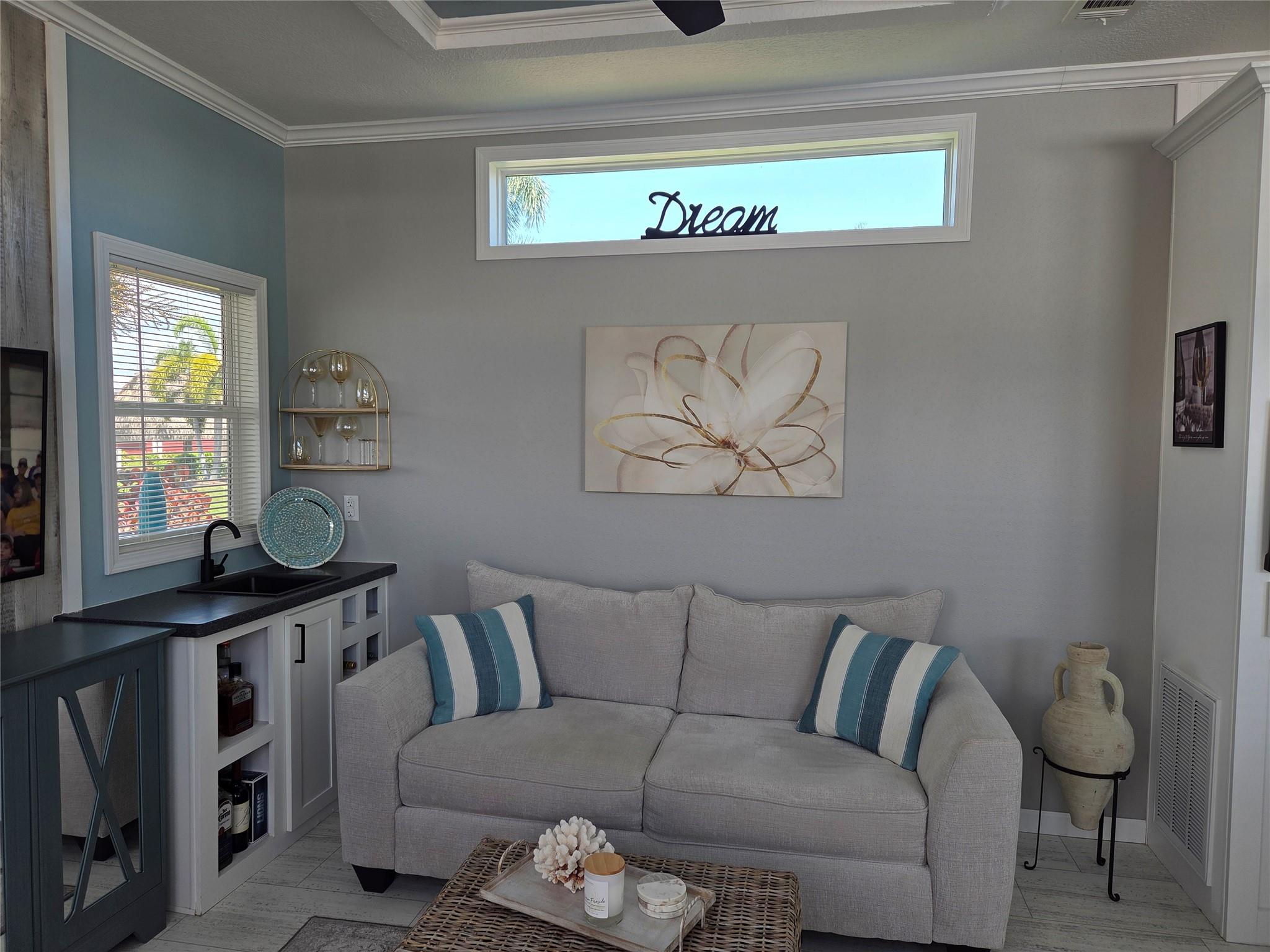 617 SW 34th Cove