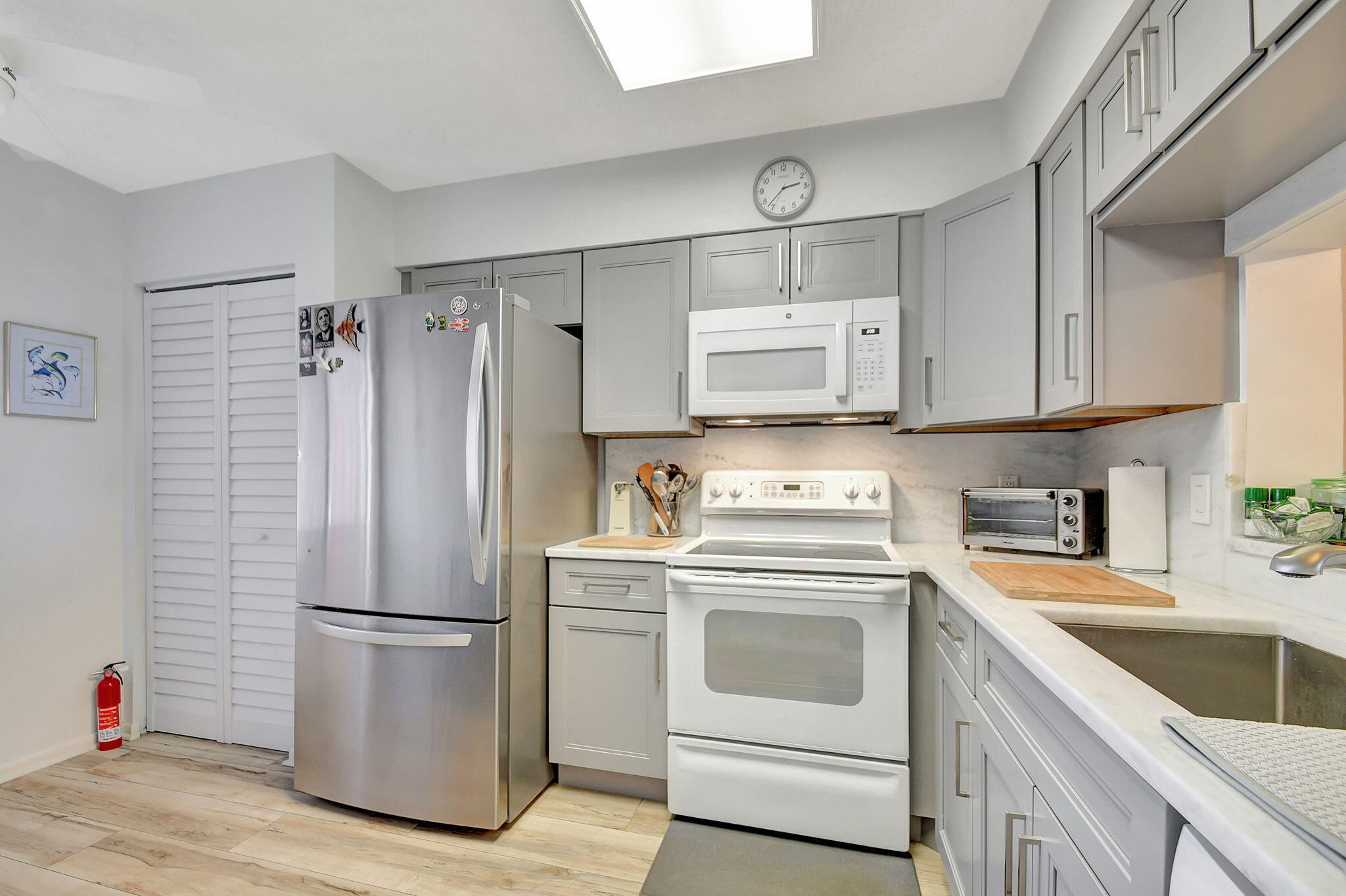 6866 Huntington Lane 508