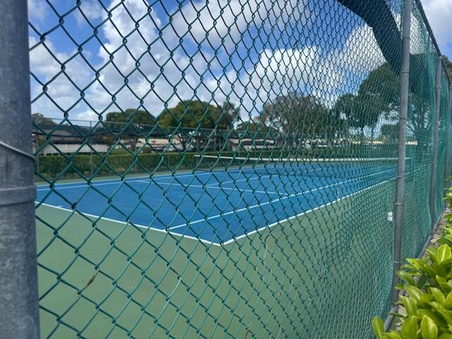 WESTWOOD GARDENS 1 - Residential