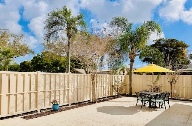 WESTWOOD GARDENS 1 - Residential