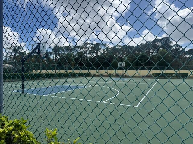 WESTWOOD GARDENS 1 - Residential