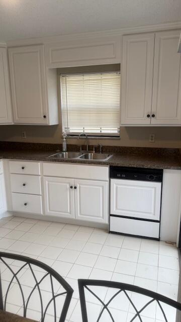 PORT ST LUCIE SECTION 53 1ST REPLAT - Residential