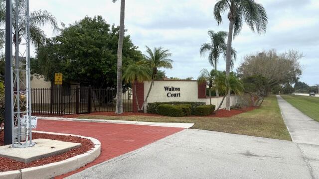 PORT ST LUCIE SECTION 53 1ST REPLAT - Residential