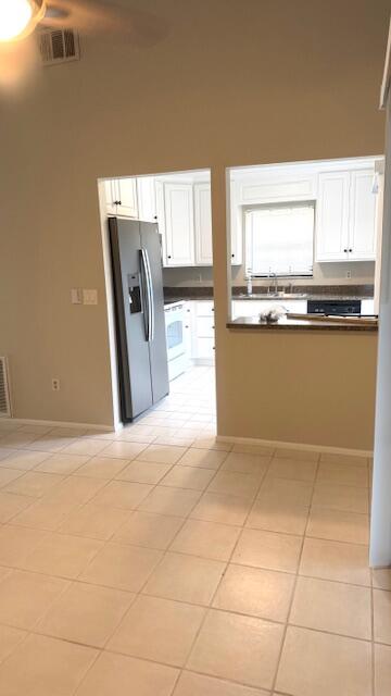 PORT ST LUCIE SECTION 53 1ST REPLAT - Residential