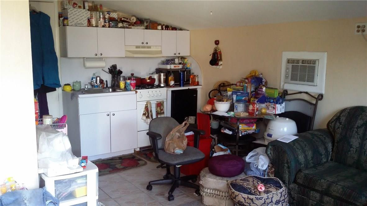 Boulevard Estates 47-44 B - Residential