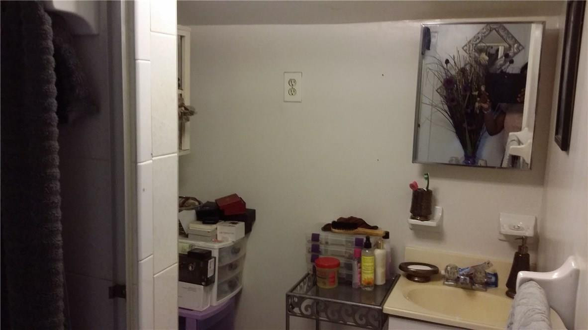 Boulevard Estates 47-44 B - Residential