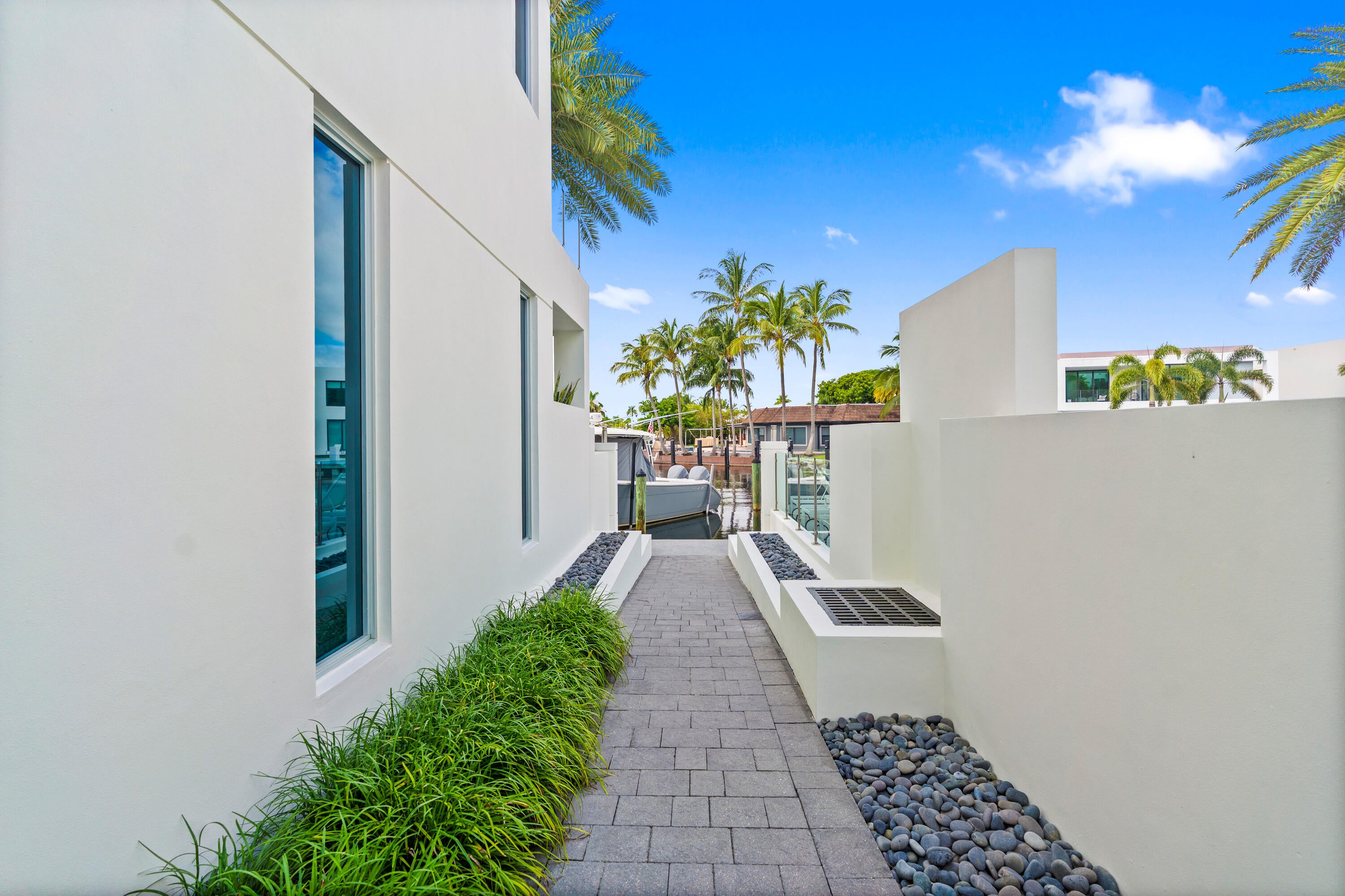 221 Shore Court