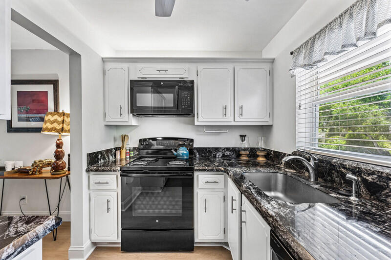 Photo of 207 Tropic Isle Drive #2100, Delray Beach, FL 33483 (MLS # B26081080)