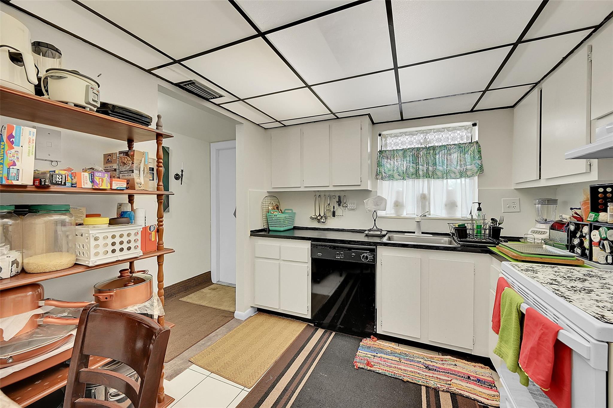 55+ COMMUNITY, THIS TURN KEY READY UNIT IS ON THE 2nd FLOOR, WELL KEPT BUILDING #219. 2 BEDROOM / 1.5 BATHROOM. JUST LISTED, WON'T LAST. JUST BRING YOUR TOOTHBRUSH. THIS IS A GREAT VALUE. GREAT VIEW FROM PATIO. TILE AND LAMINATE FLOORING, NEWER A/C UNIT, WATER HEATER, STAINLESS STEEL REFRIGERATOR. MAIN CLUBHOUSE, SAUNAS, BBQ, PICNIC AREAS, BILLIARDS, THEATER, CABANAS, COURTESY BUSSES TO STORES AND SAWGRASS MILLS MALL, INDOOR AND OUTDOOR POOLS AND FITNESS ROOM IN THE SOUGHT AFTER SUNRISE LAKES PHASE IV. BY APPOINTMENT ONLY. NO SHOWINGS AFTER 6:00 P.M. OWNER OCCUPIED. ASSOCIATION REQUIRES $37,500 A YEAR NET INCOME AND 700 CREDIT​​‌​​​​‌​‌​​​‌‌​​​‌‌‌​​‌​​‌‌​​​​ SCORE.