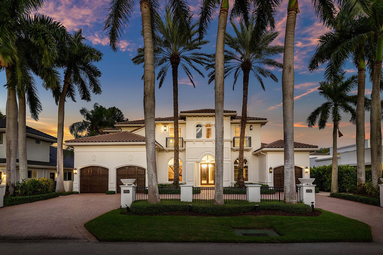 ROYAL PALM YACHT & COUNTR - Residential