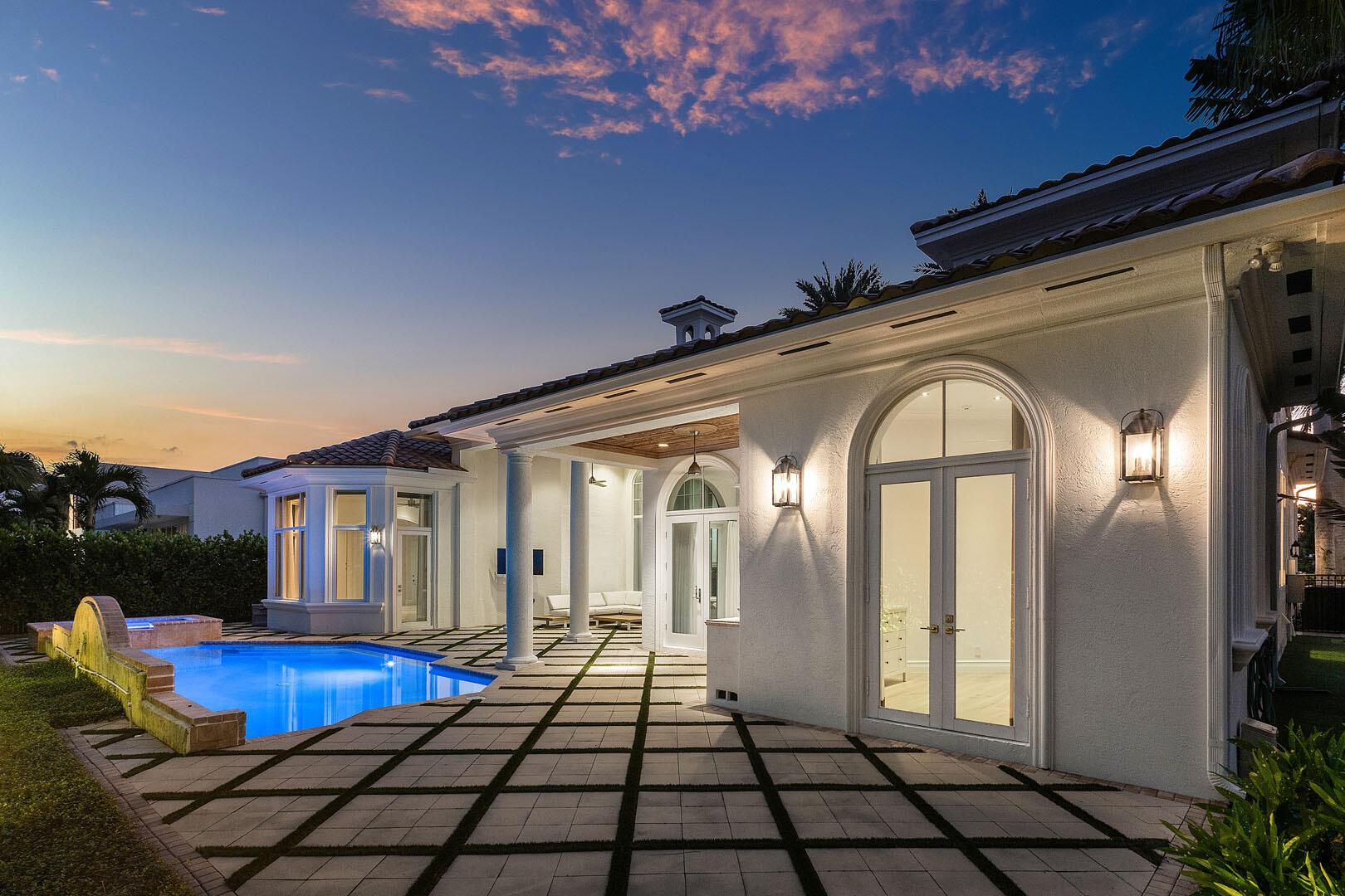 ROYAL PALM YACHT & COUNTR - Residential